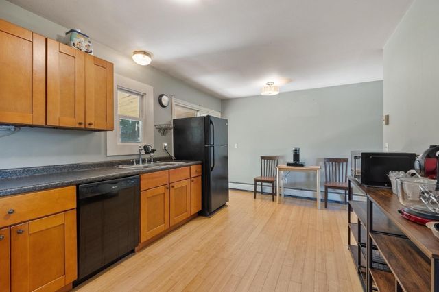 56 Bliss St, Athol, MA 01331