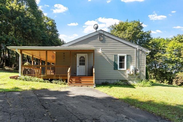 56 Bliss St, Athol, MA 01331