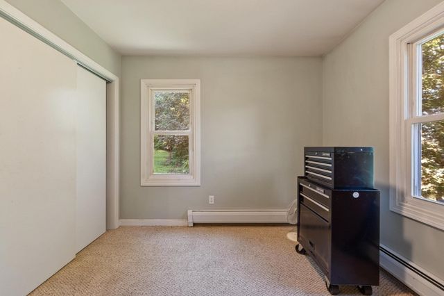 56 Bliss St, Athol, MA 01331