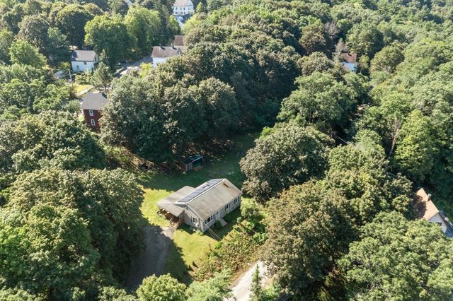 56 Bliss St, Athol, MA 01331