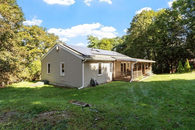 56 Bliss St, Athol, MA 01331