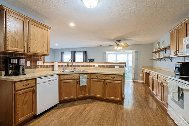 312 Heftner Circle, Hamilton Twp, OH 45039