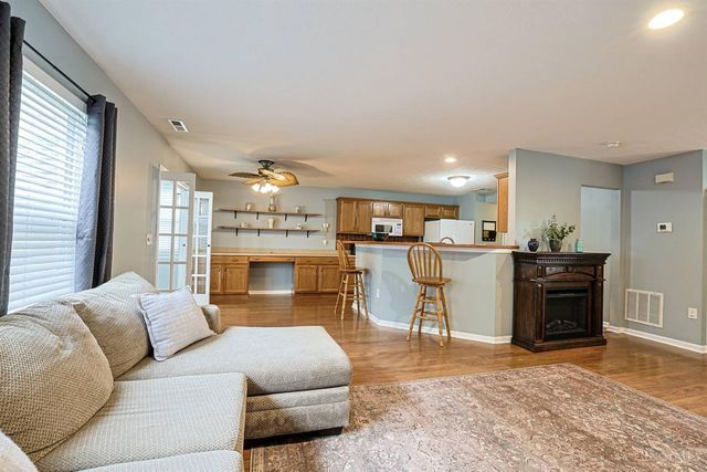 312 Heftner Circle, Hamilton Twp, OH 45039