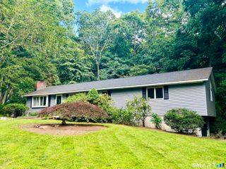10 Glenwood Terrace, Cromwell, CT 06416