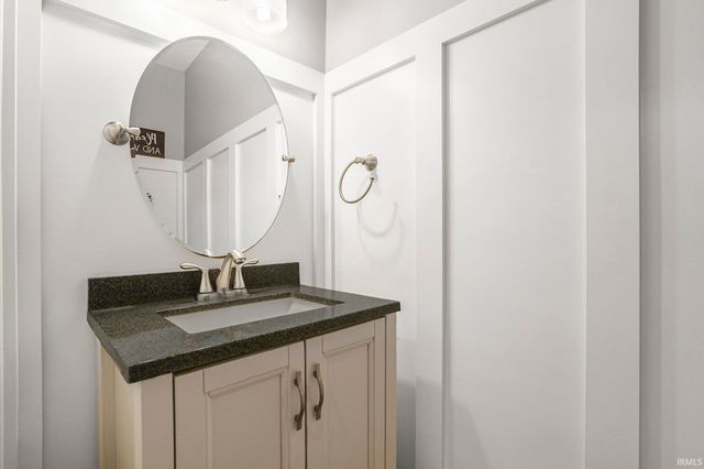 455 N Lincoln Park, Warsaw, IN 46580