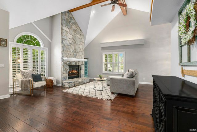 455 N Lincoln Park, Warsaw, IN 46580