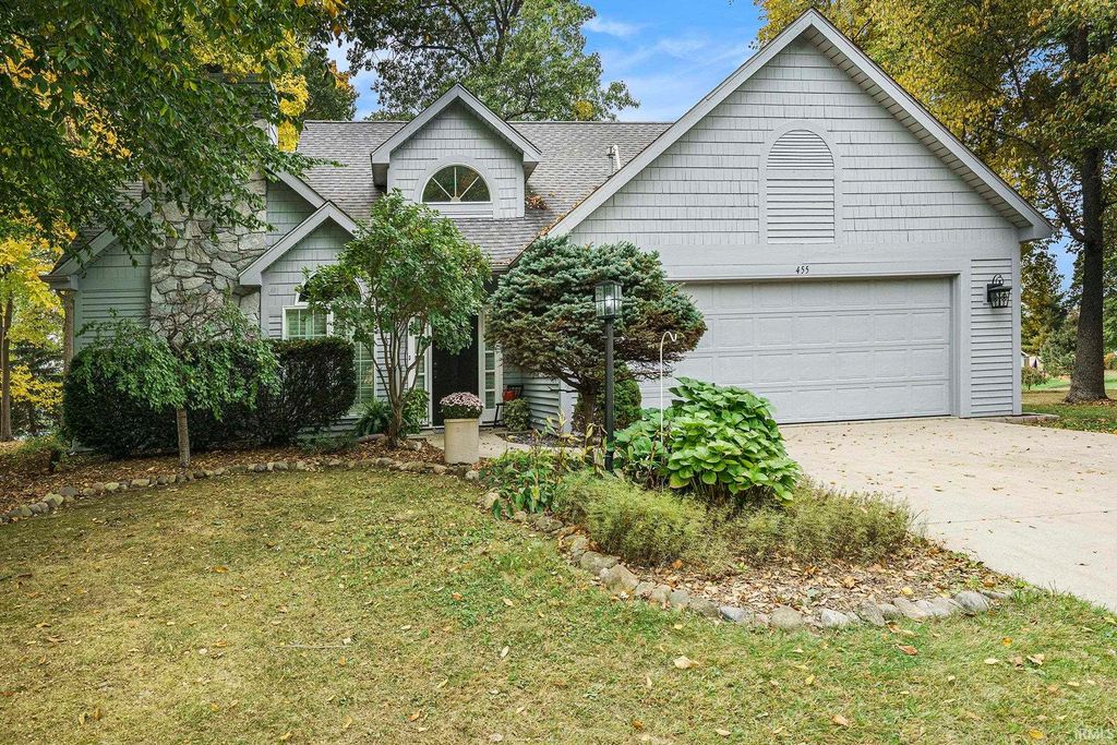 455 N Lincoln Park, Warsaw, IN 46580