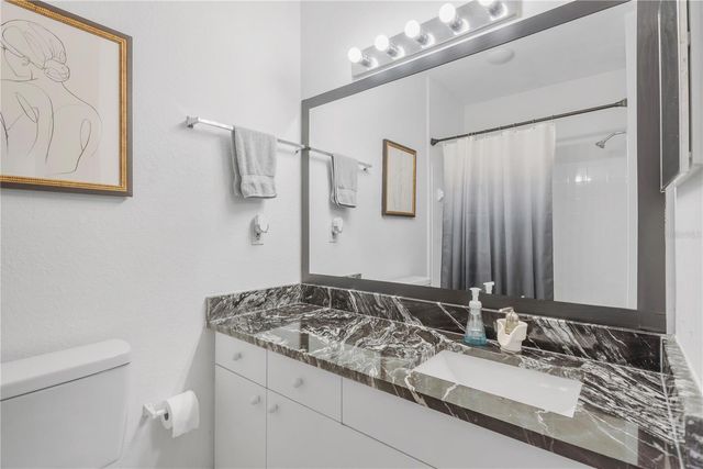 4304 BAYSIDE VILLAGE DRIVE 201, Tampa, FL 33615