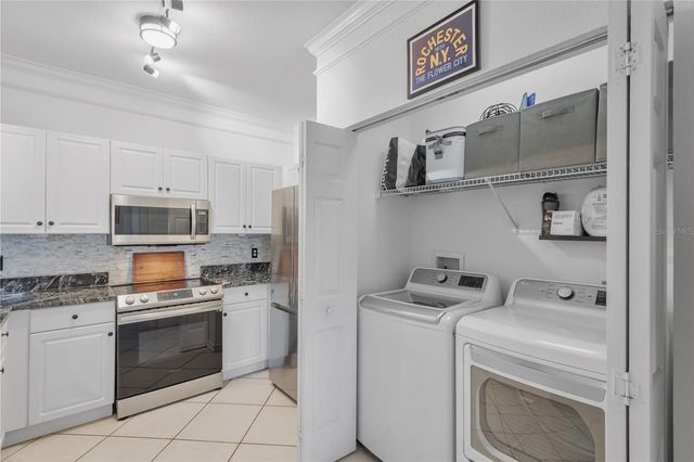 4304 BAYSIDE VILLAGE DRIVE 201, Tampa, FL 33615