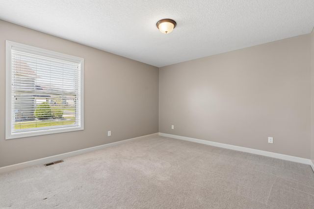 9557 Junco Road N, Lake Elmo, MN 55042