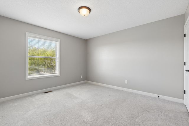 9557 Junco Road N, Lake Elmo, MN 55042