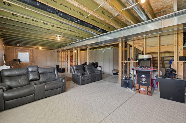 9557 Junco Road N, Lake Elmo, MN 55042