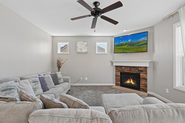 9557 Junco Road N, Lake Elmo, MN 55042