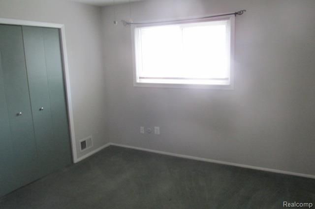 22705 Laukel Street, Saint Clair Shores, MI 48080