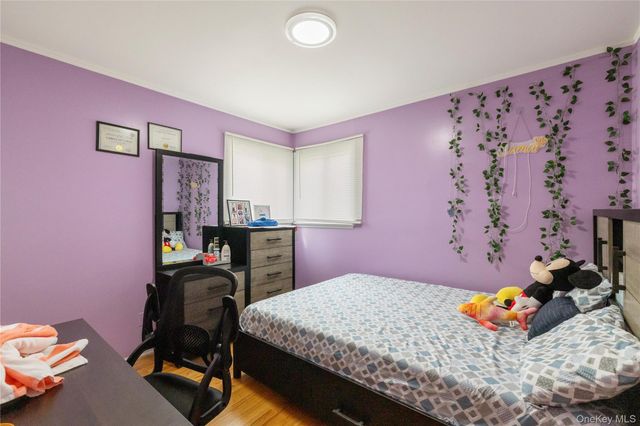 92 W 21st Street, Deer Park, NY 11729