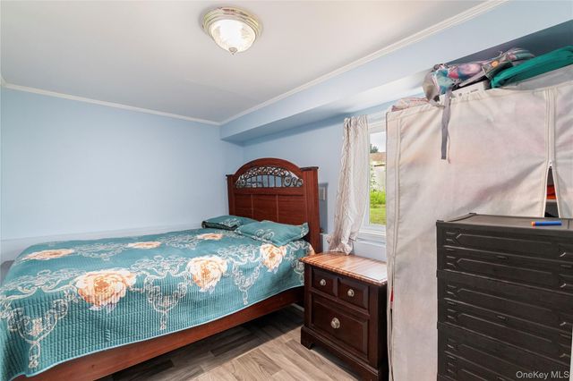 92 W 21st Street, Deer Park, NY 11729
