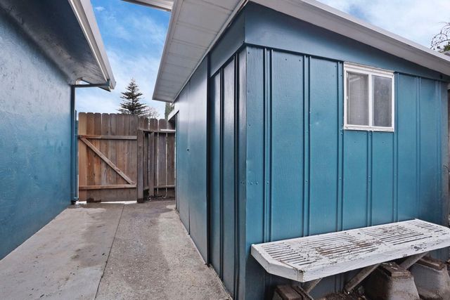 900 Virginia Ave, Lodi, CA 95242