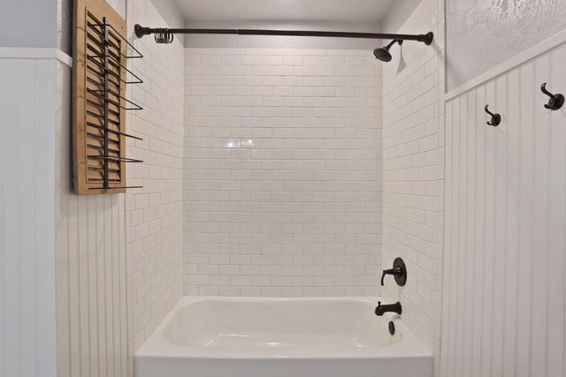 900 Virginia Ave, Lodi, CA 95242