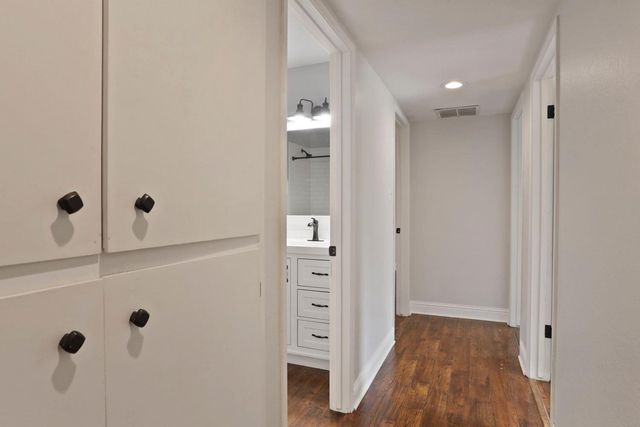 900 Virginia Ave, Lodi, CA 95242