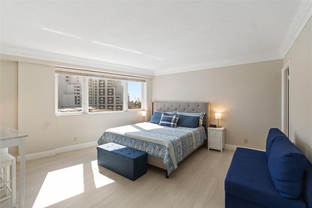 3000 Holiday Dr 1002, Fort Lauderdale, FL 33316