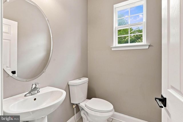 2740 DORAL ST, Vineland, NJ 08361