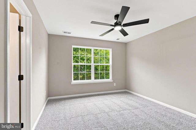2740 DORAL ST, Vineland, NJ 08361