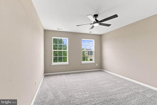 2740 DORAL ST, Vineland, NJ 08361