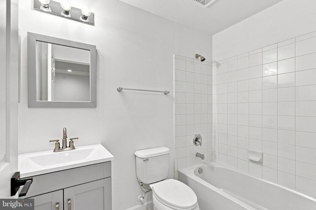 2740 DORAL ST, Vineland, NJ 08361