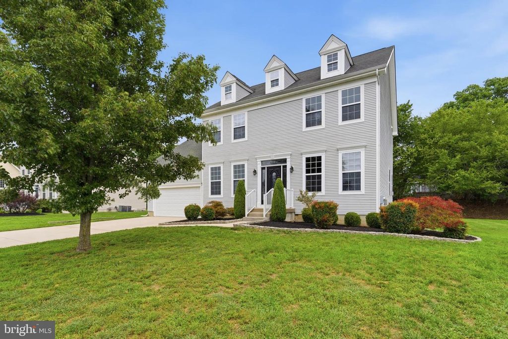 2740 DORAL ST, Vineland, NJ 08361