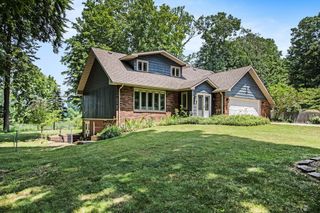 2569 Ridgewood Trail, Oronoko Twp, MI 49103
