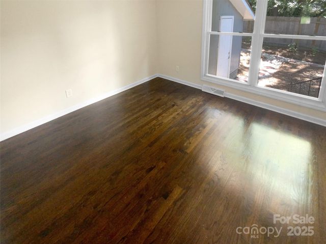 1913 Herrin Avenue, Charlotte, NC 28205