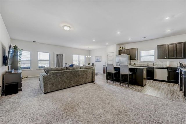 244 Chase Drew SW Drive, Cartersville, GA 30120