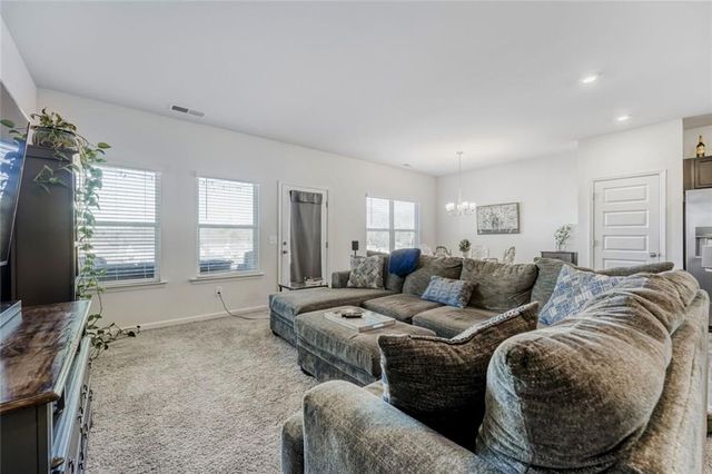 244 Chase Drew SW Drive, Cartersville, GA 30120