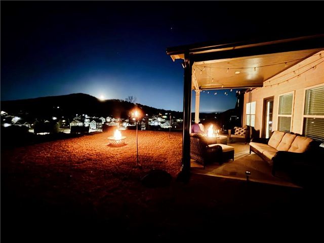 244 Chase Drew SW Drive, Cartersville, GA 30120