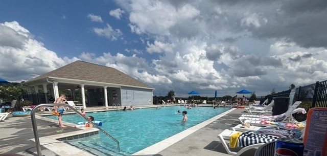 244 Chase Drew SW Drive, Cartersville, GA 30120