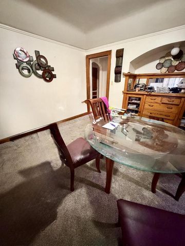 4628 W Leon TERRACE, Milwaukee, WI 53216