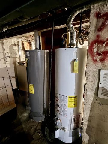 4628 W Leon TERRACE, Milwaukee, WI 53216