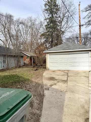 4628 W Leon TERRACE, Milwaukee, WI 53216