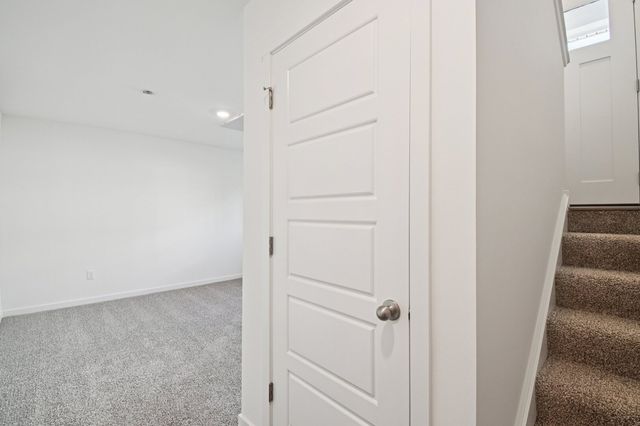 905 Briar Glen Court, Hampshire, IL 60140