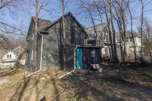 3731 Olive Street, Kansas City, MO 64109