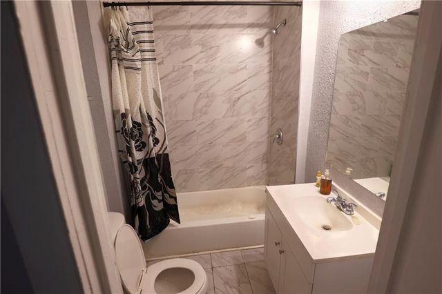 3731 Olive Street, Kansas City, MO 64109