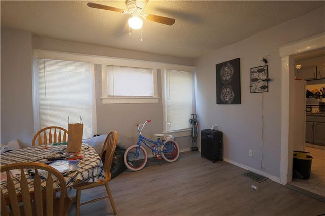 3731 Olive Street, Kansas City, MO 64109