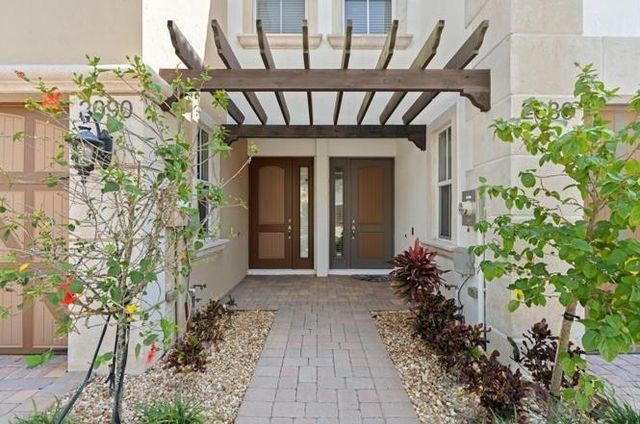 2086 Foxtail View Court, West Palm Beach, FL 33411