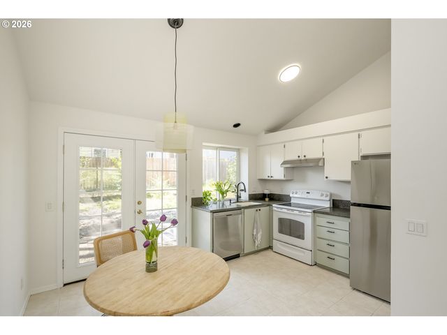 7227 Sw LINETTE Way, Beaverton, OR 97007