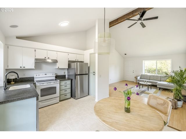 7227 Sw LINETTE Way, Beaverton, OR 97007