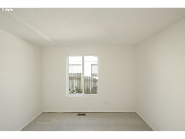 7227 Sw LINETTE Way, Beaverton, OR 97007