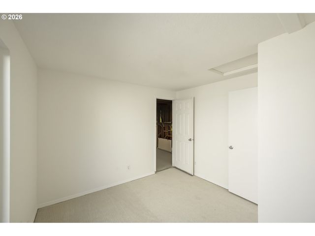 7227 Sw LINETTE Way, Beaverton, OR 97007