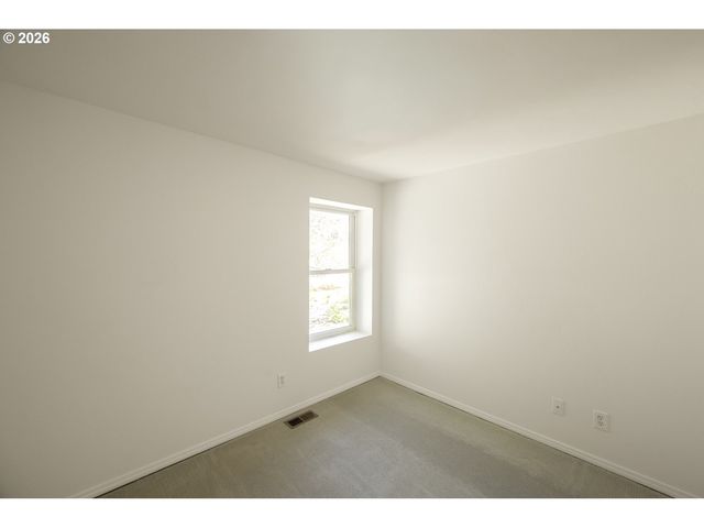 7227 Sw LINETTE Way, Beaverton, OR 97007