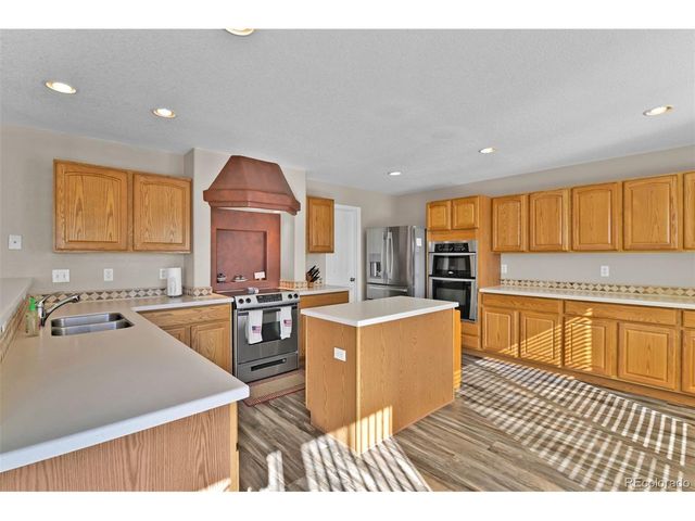 7861 Lantern Ln, Fountain, CO 80817