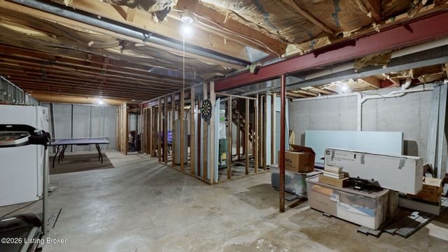 400 Olde Colony Cove, Louisville, KY 40214